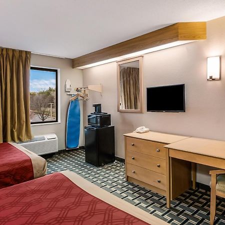 Econo Lodge Inn & Suites Peoria Illinois מראה חיצוני תמונה