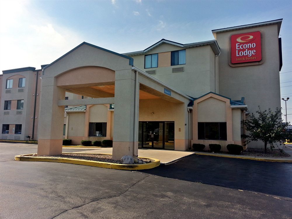 Econo Lodge Inn & Suites Peoria Illinois מראה חיצוני תמונה